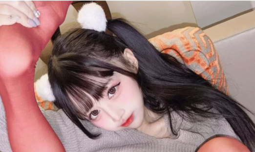 【美图】沖田凜花Rinka – 性感毛衣女孩-春日ACG